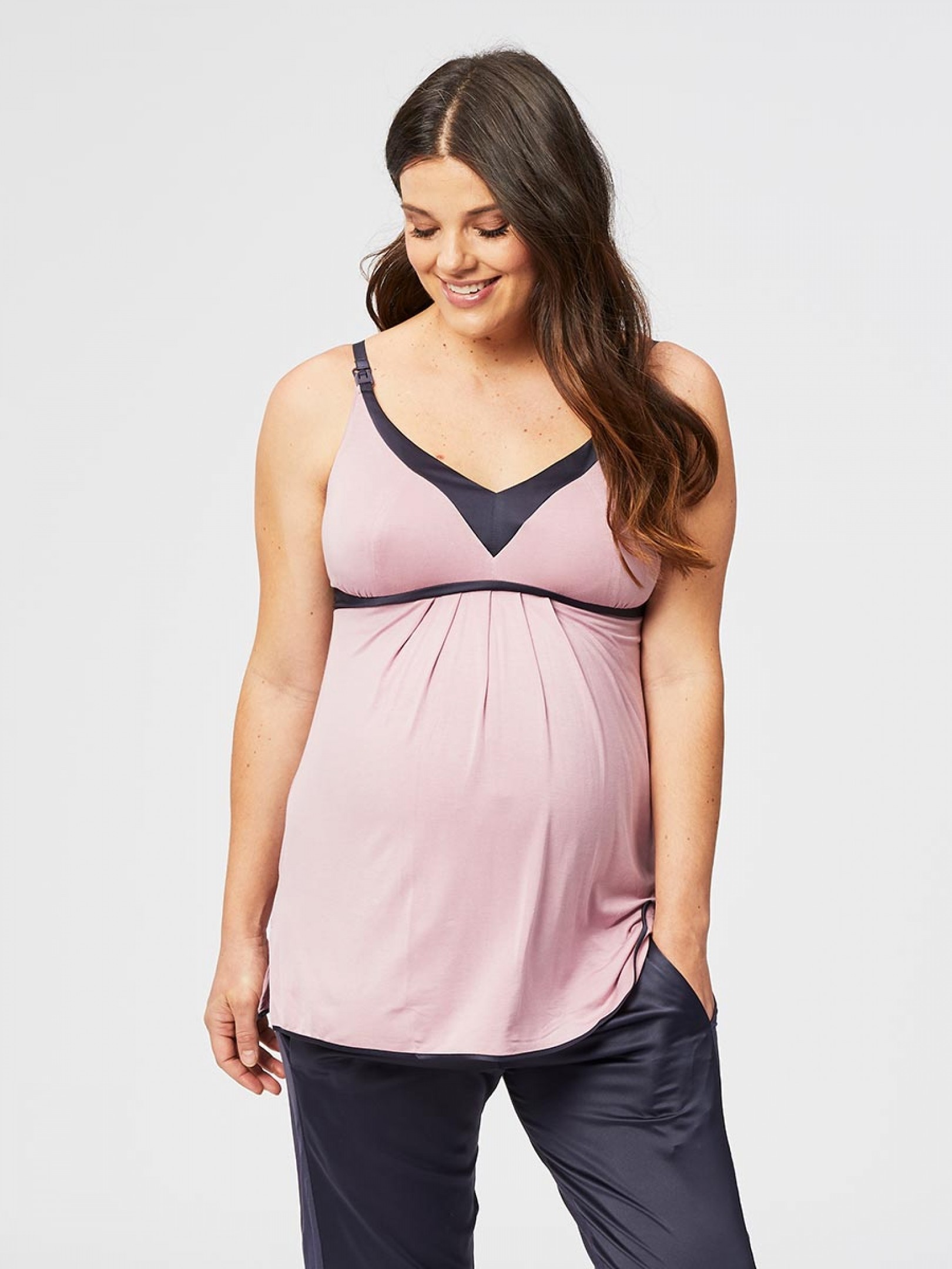 gateau nursing cami