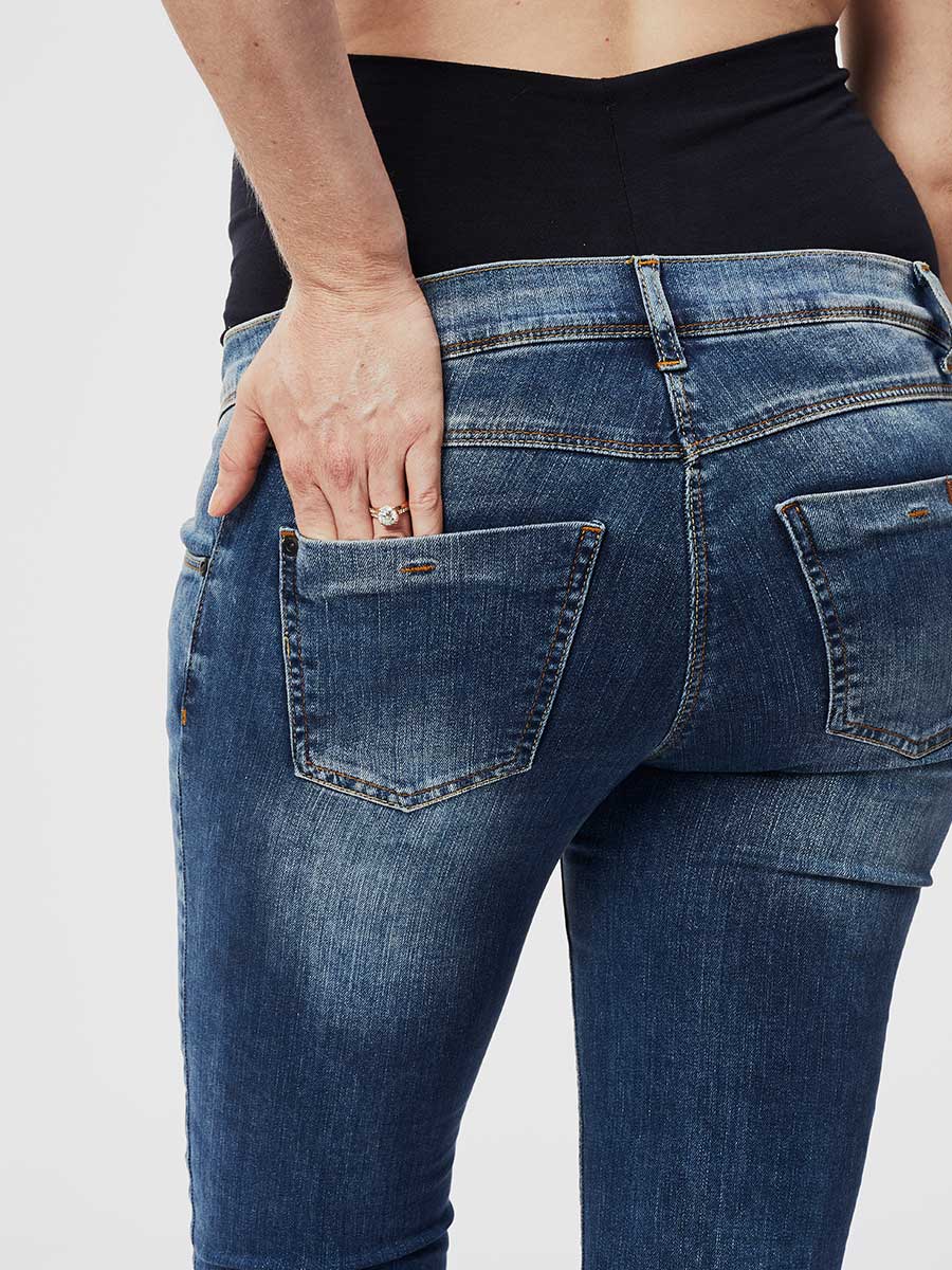 destroyed maternity jeans 32