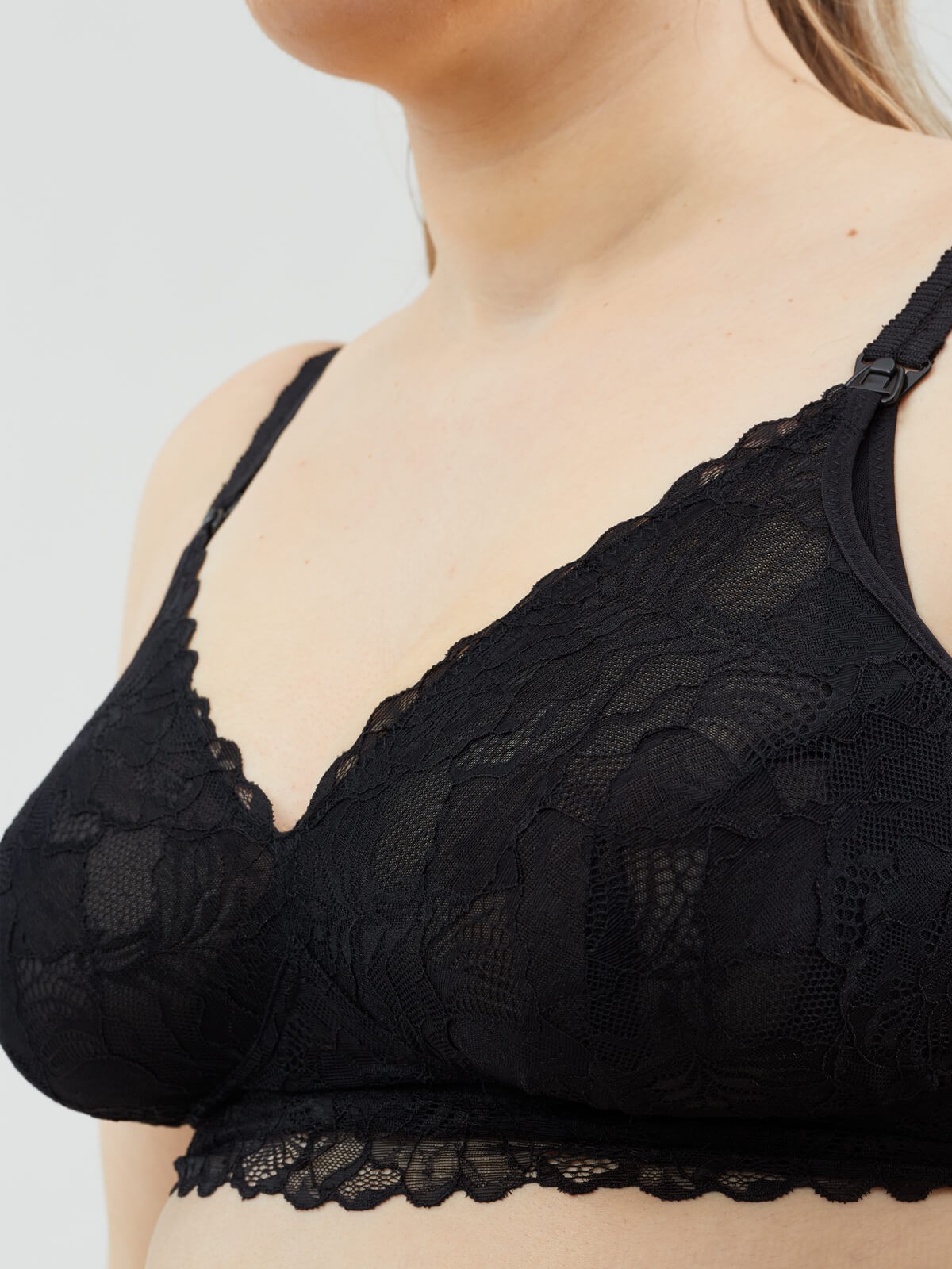 Floral Lace Maternity Bralette in Black