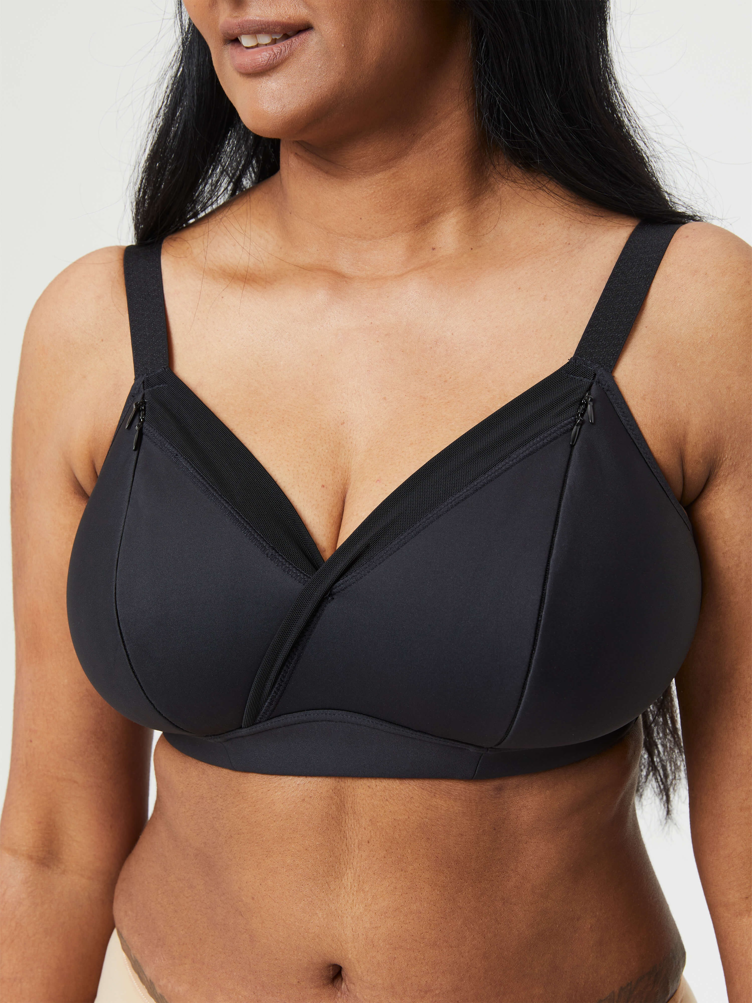 the fantastic hands free pumping attachment in black – Our Bralette Club