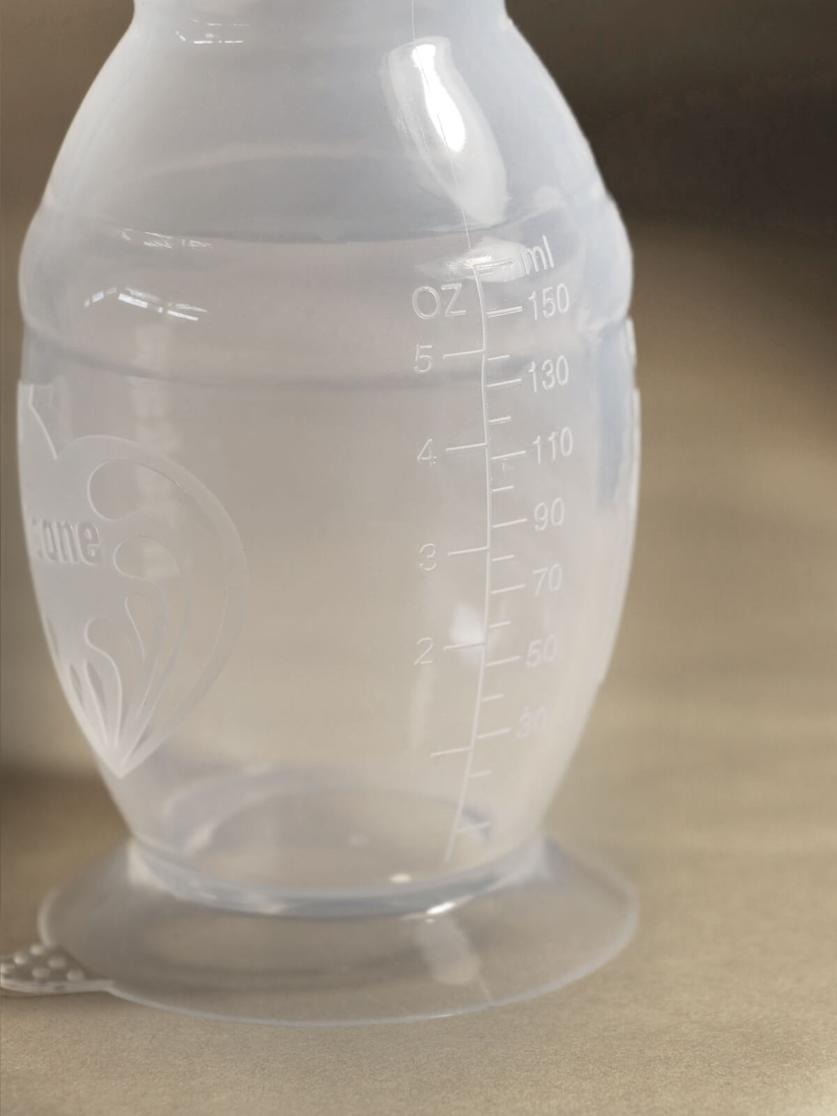 Haakaa Silicone Breast Pump & Cap Combo