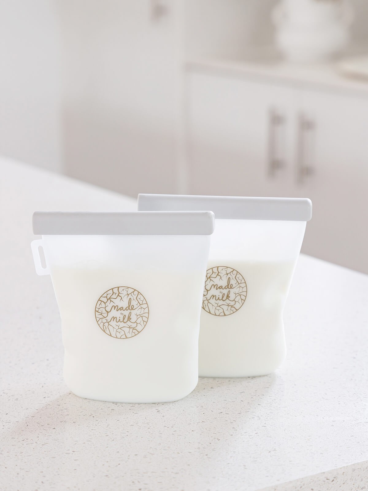 thumbnail image 2 of Breast Milk Collection Shells Momcozy Milk Collector For Breastmilk, Pea Breastfeeding Milk Catchers Milk Collectors For Breastfeeding 2 of 10
