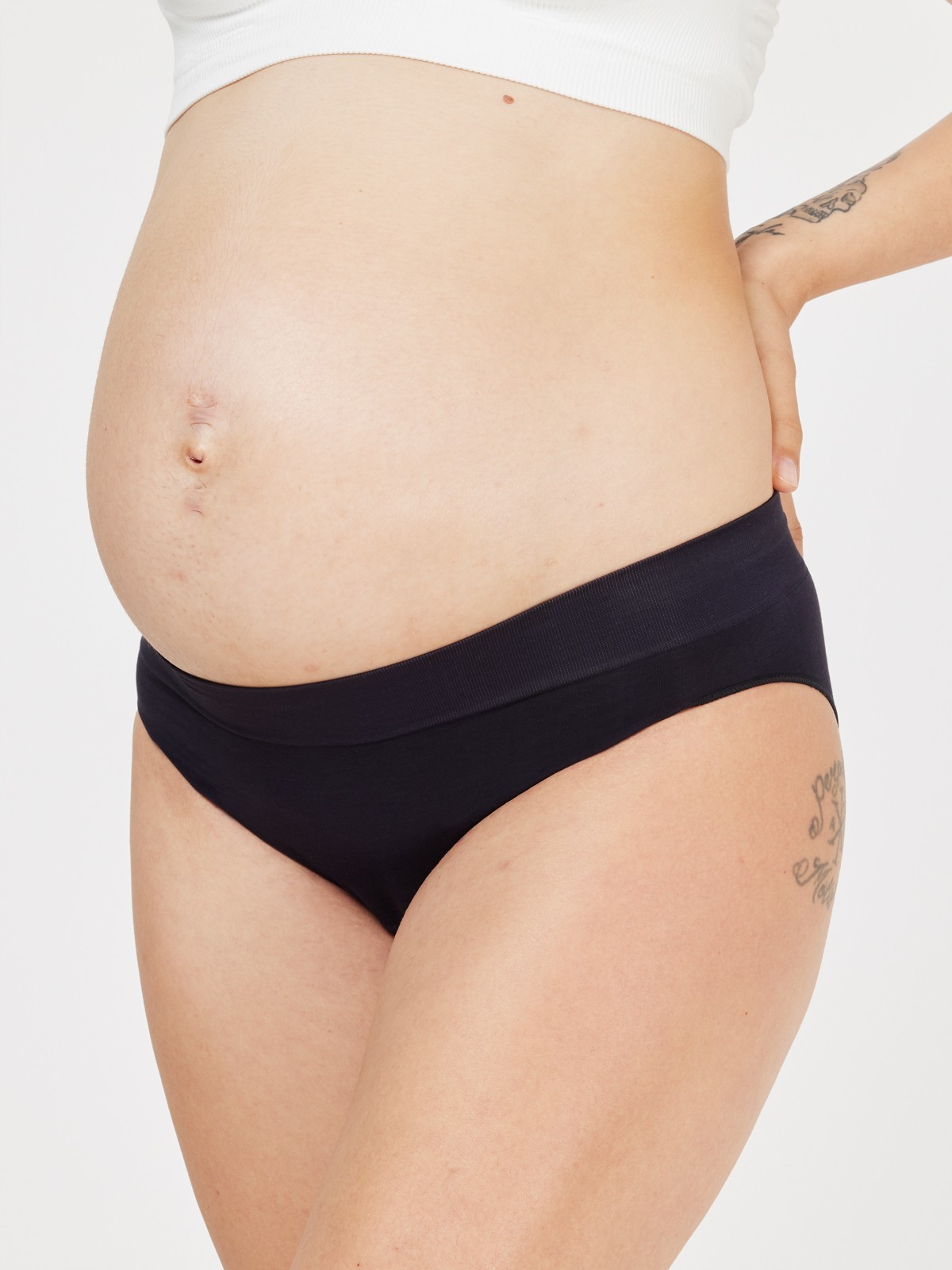 peaches bikini brief - black