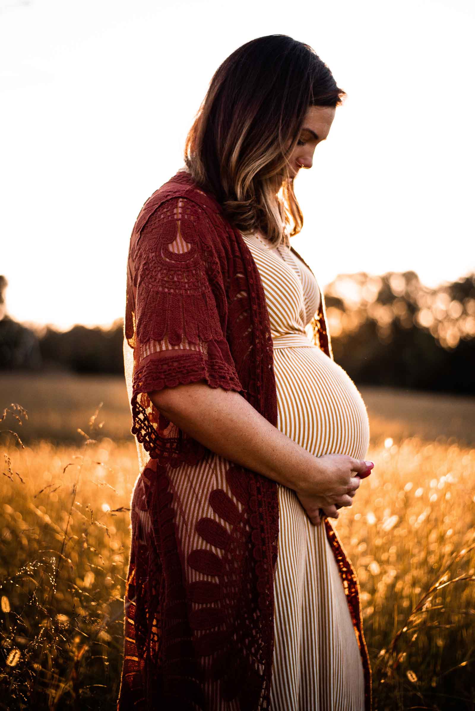 Capture The Moment Maternity Shoot Ideas Cake Maternity