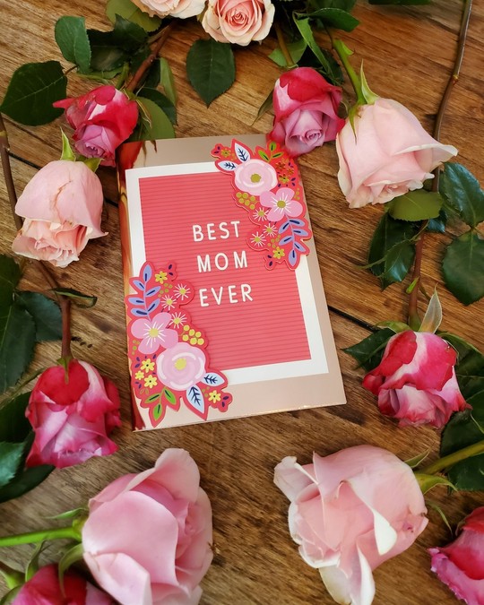 The Ultimate Mother’s Day Gift Guide for New & Expecting Mamas