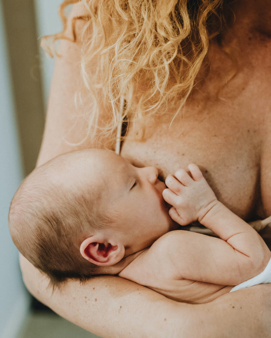8 Must-Have Breastfeeding Supplies for New Moms - Breastfeeding Perspectives